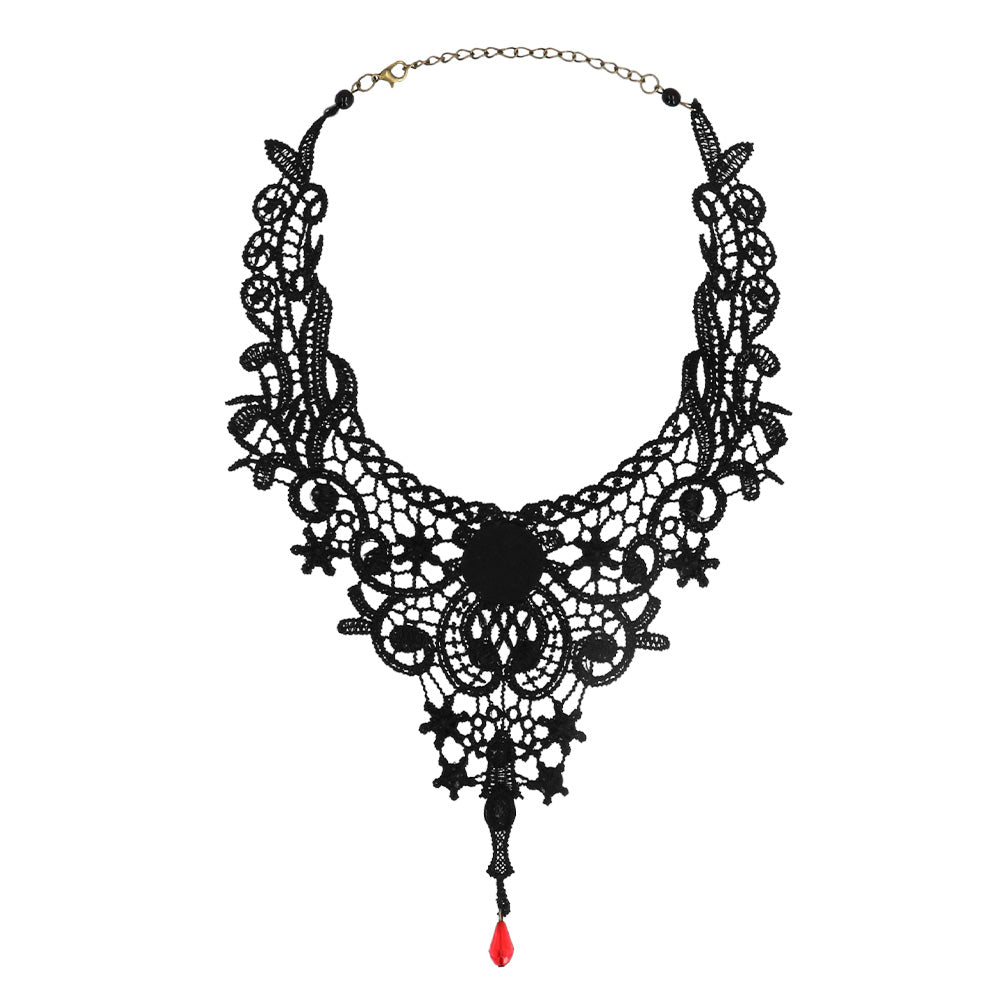 Gisela Vampire Choker